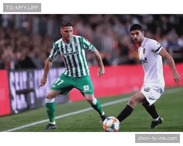 皇家马德里vs赫罗纳前瞻：攻防博弈下的胜负手与比分推演